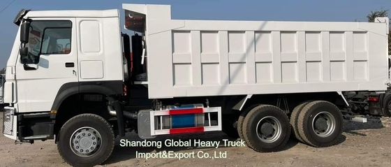 বাম ডান হাতের ড্রাইভ সিনোট্রাক 15 25 35 টন HOWO 371HP 375HP 400HP 6X4 8X4 ব্যবহৃত