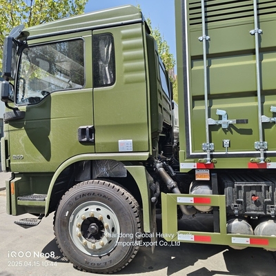 চীন সিনোট্রাক HOWO 4X2 6X4 ভারী ক্যারিয়ার ফ্রিজার কুলিং কার্গো বক্স ট্রাক