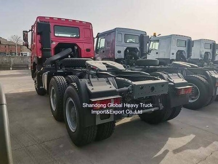 সিনোট্রাক ব্যবহৃত HOWO 6X4 12wheeler 371HP 375 420HP ট্র্যাক্টর ট্রাক্টর প্রাইম মুভার ট্র্যাক্টর হেড বিক্রয়