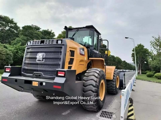 চীন গ্রাউন্ডমোভিং মেশিন 3 টন ছোট হাইড্রোলিক সামনের চাকা লোডার Xc938