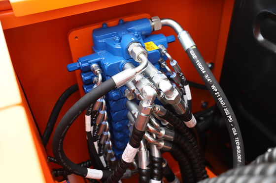 Lonking LG6075 7-ton Excavator with Low-Fuel-Consumption Diesel Engine and Advanced Load-Sensing Hydraulic System