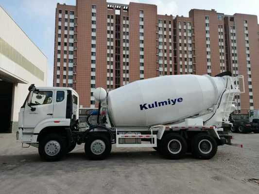 Remanufactured Sinotruk HOWO 20m3 Capacity 380HP Heavy-Duty Chassis Concrete Mixer Truck for Large Projects