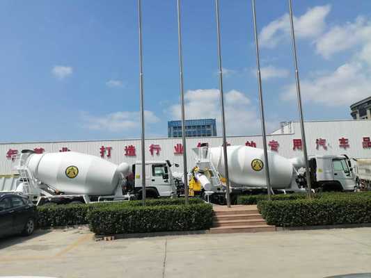 New Sinotruk HOWO 6×4 12cbm Concrete Mixer Truck with 371HP Engine for Construction