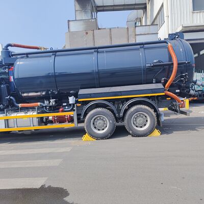 HOWO 15CBM 266HP ইঞ্জিন এবং সেপটিক ট্যাঙ্ক পরিষ্কারের জন্য 6 × 4 ড্রাইভ সহ ভ্যাকুয়াম নিকাশী শোষণ ট্রাক