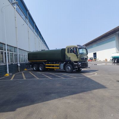 HOWO TX 6x4 ওয়াটার ট্যাঙ্ক ট্রাক 20T দরকারী লোড ইউরো 2 নির্গমন মান এবং রাস্তা পরিষ্কারের জন্য 6x4 ড্রাইভ হুইল