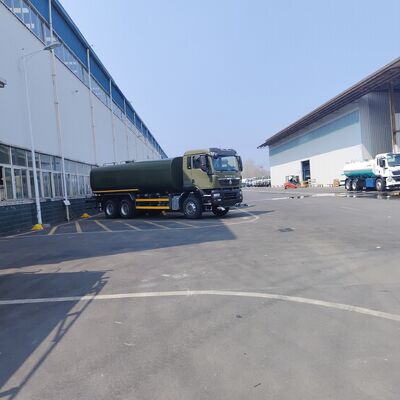 HOWO TX 6x4 ওয়াটার ট্যাঙ্ক ট্রাক 20T দরকারী লোড ইউরো 2 নির্গমন মান এবং রাস্তা পরিষ্কারের জন্য 6x4 ড্রাইভ হুইল