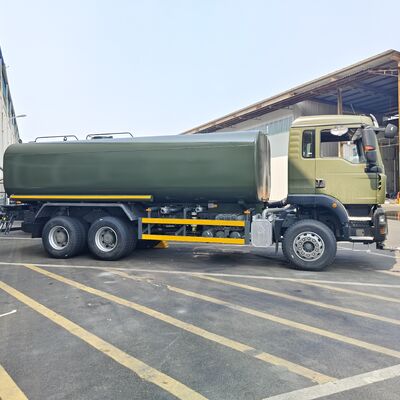 রাস্তার ধুলো দমন এবং পৌরসভার ব্যবহারের জন্য 20T পেলোড এবং ইউরো 2 নির্গমন স্ট্যান্ডার্ড সহ HOWO TX 6×4 জলের ট্যাঙ্ক ট্রাক