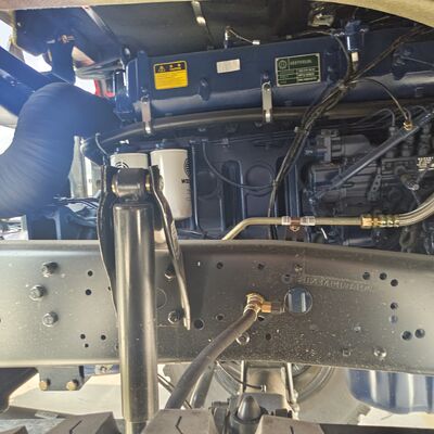 BEIBEN 2638 6×4 380HP WEICHAI ইঞ্জিন এবং মার্সিডিজ-বেঞ্জ প্রযুক্তির চ্যাসি সহ হেভি ডিউটি ​​ট্রাক্টর ট্রাক