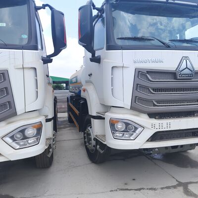 HOWO NX 6 × 4 সিএনজি জ্বালানী ট্যাঙ্ক ট্রাক 400HP ইঞ্জিন এবং 20T পেয়্লড সঙ্গে ডিজেল এবং পেট্রল পরিবহন জন্য
