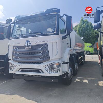 HOWO NX 8x4 30000L জ্বালানী ট্যাঙ্ক ট্রাক কেনিয়া জ্বালানী পরিবহন জন্য ভারী দায়িত্ব ডিজেল Bowser ট্রাক