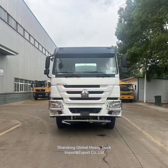 সিনোট্রাক 6X4 20 টন ওয়াটার ট্রাক, ওয়াটার ট্যাঙ্কার, পানীয় জলের ট্রাক টাটকা দুধের ট্রাক