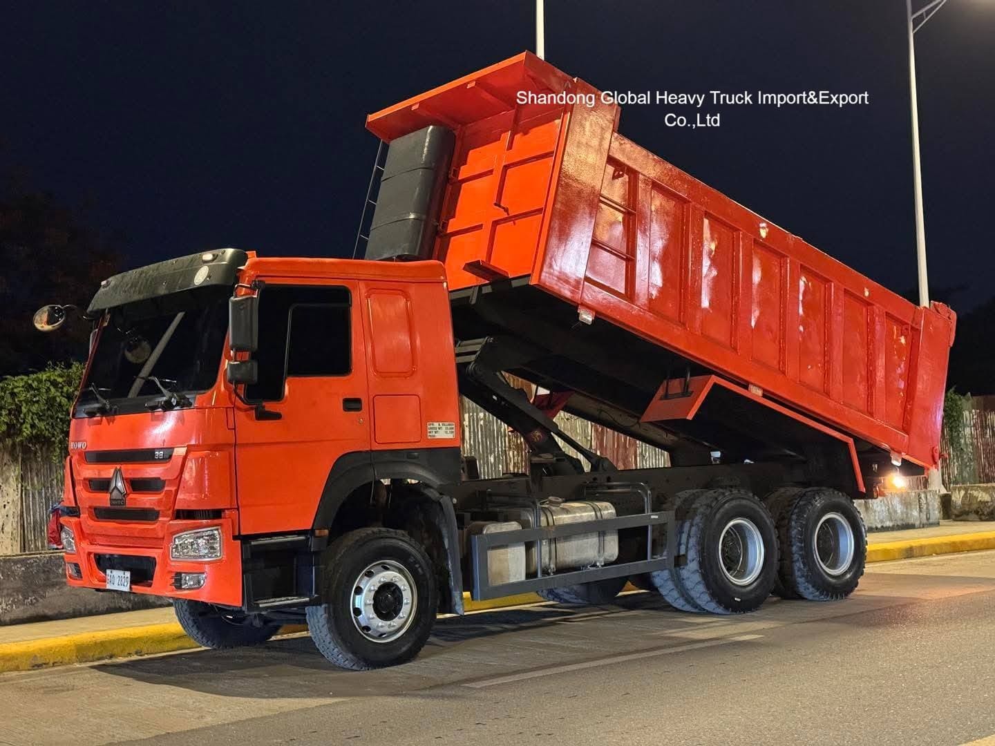 ব্যবহৃত HOWO 6X4 ডাম্প ট্রাক 371, 375 336 HP 10-চাকা 30 টন টিপার ট্রাক