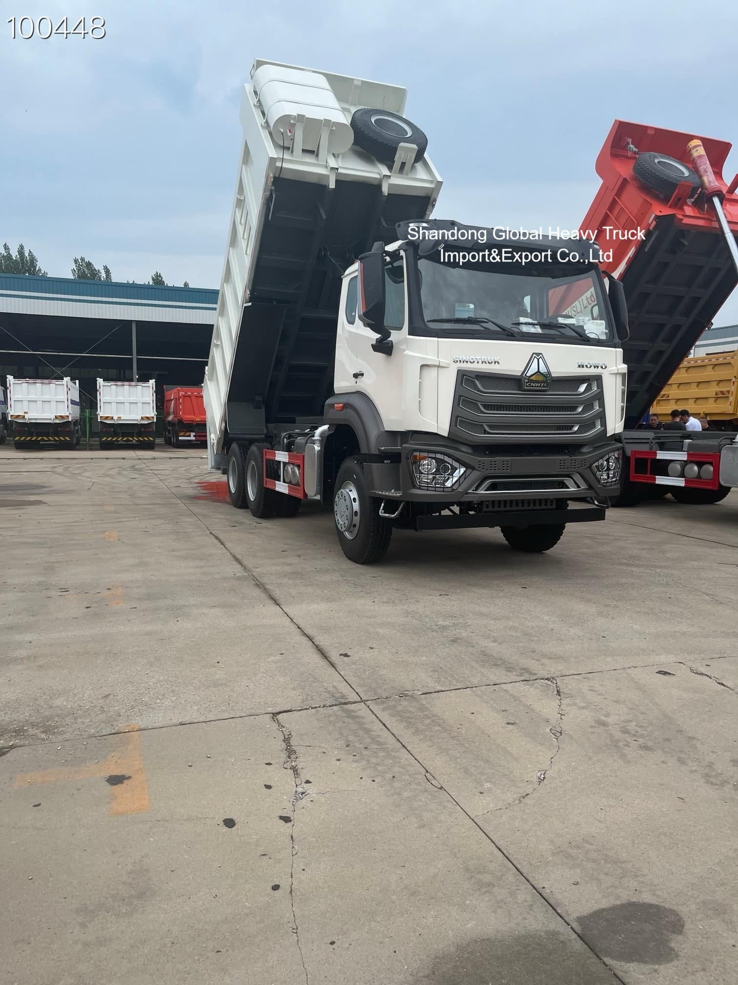HOWO NX 6×4 Heavy Duty Mining Dump Truck with 430HP Engine and 30-35 Tons 