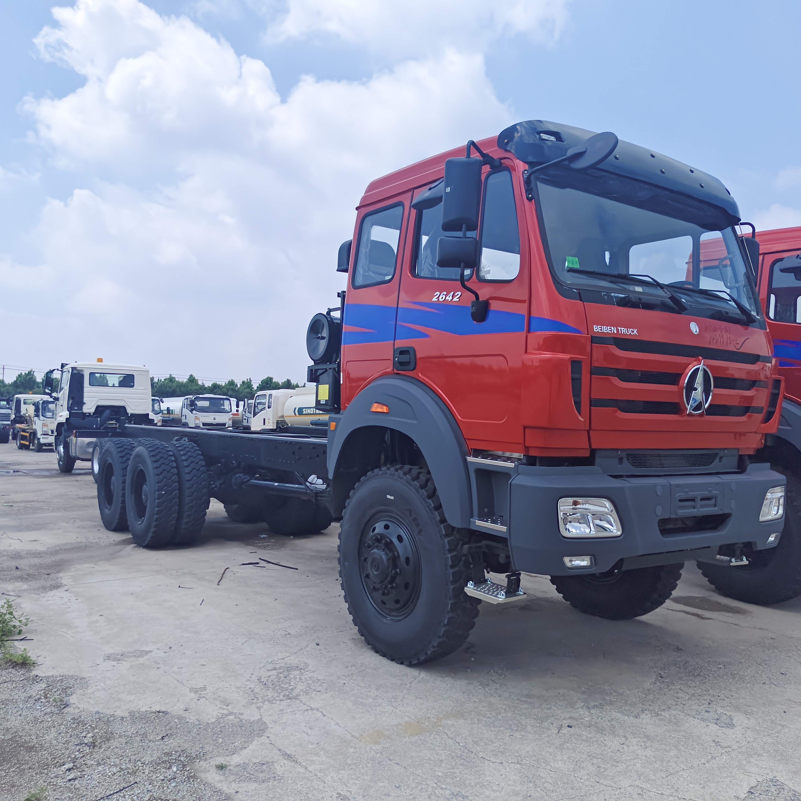 BEIBEN 2638 6x4 মাইনিং ডাম্প ট্রাক 380HP WEICHAI ইঞ্জিন এবং ভারী দায়িত্ব পরিবহন জন্য 25-35 টন দরকারী লোড সঙ্গে