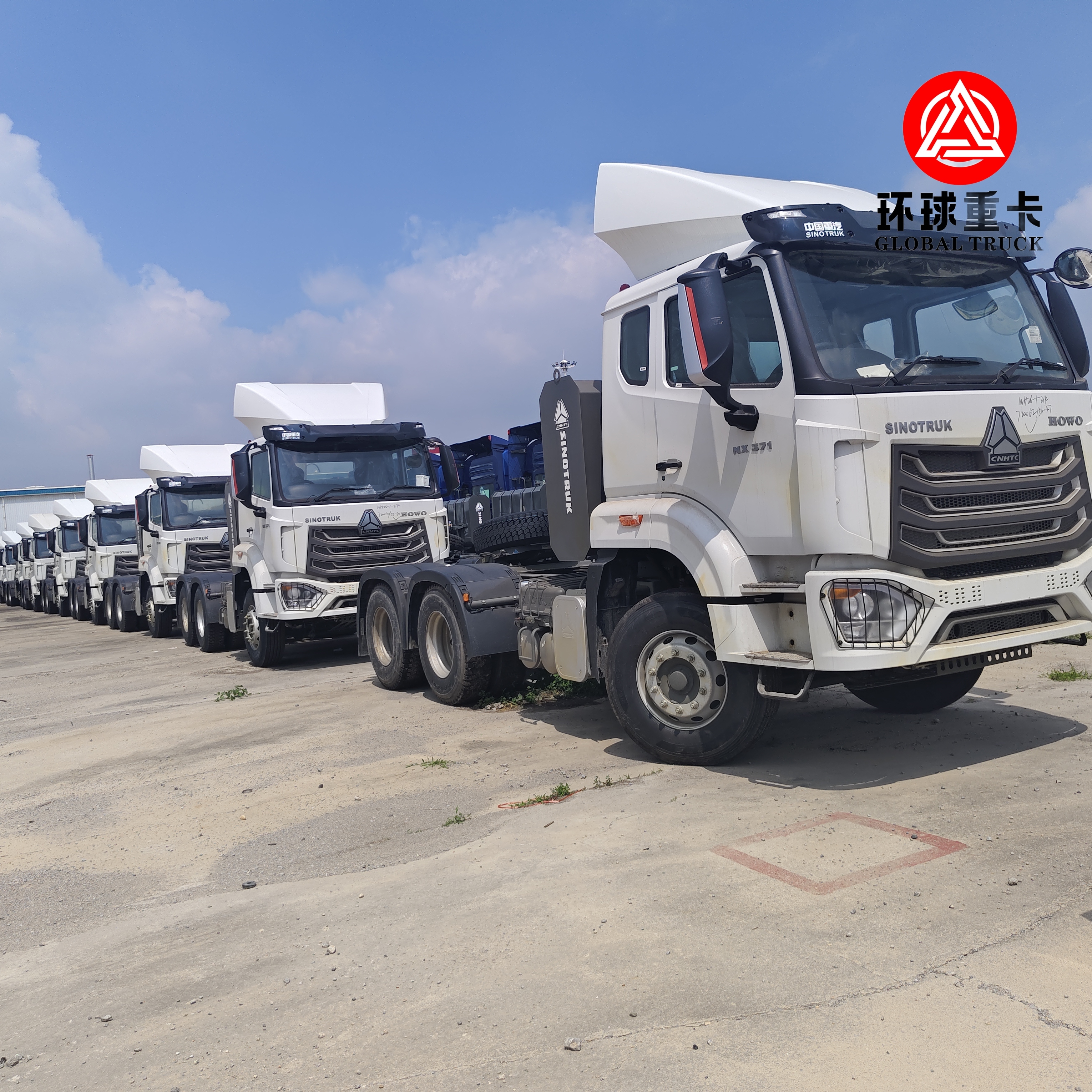ব্র্যান্ড নিউ সিনোট্রাক HOWO NX 6x4 400HP ট্র্যাক্টর হেড ট্রাক ভারী পণ্য ও কনটেইনার পরিবহন জন্য