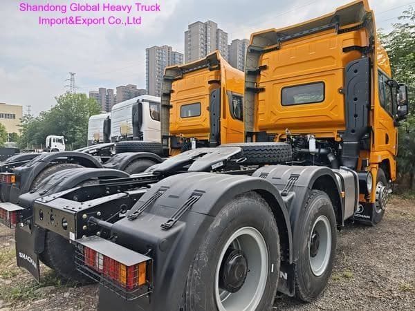 SHACMAN F3000 6×4 Tractor Truck in operation